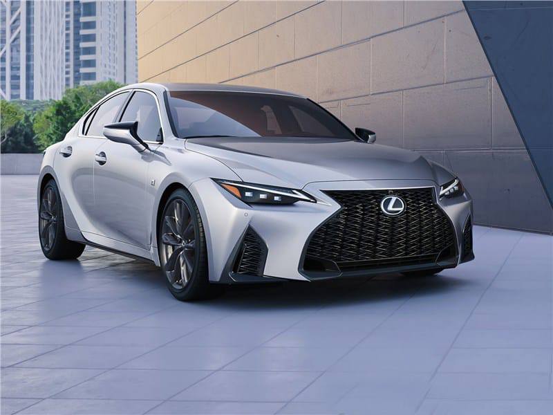 Lexus IS